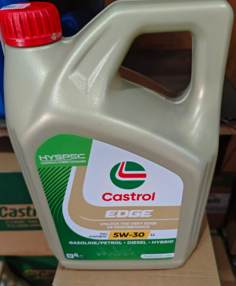 Масло мотор.  5W30 Castrol Edge LL пластик (4 л.) 1*4 шт.